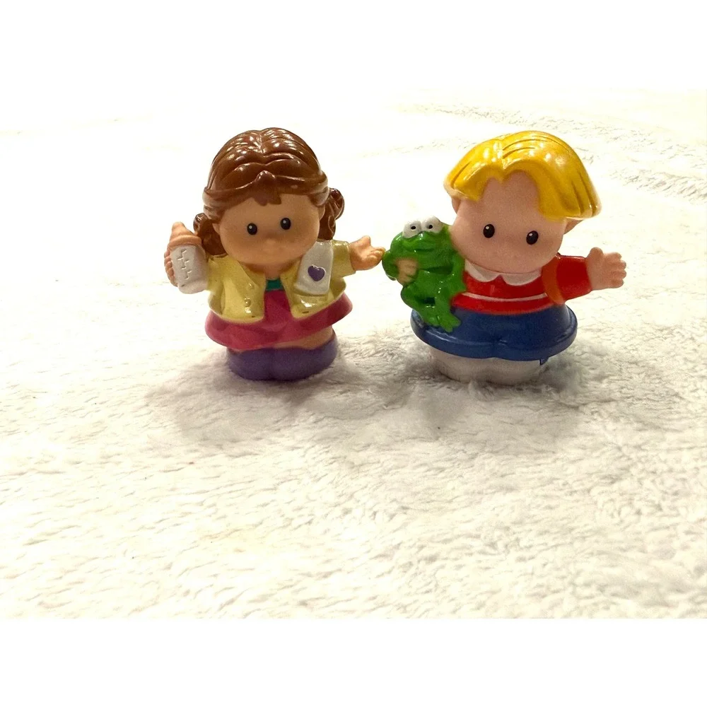 Fisher Price Little People Mom with Bottle and‎ Eddie with Frog Figures Mattel